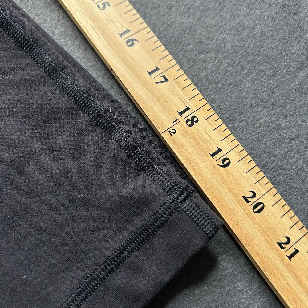 3 Lululemon capri leggings Bundle Lot Size 4 workout athletic 3/4 length - Picture 5 of 7